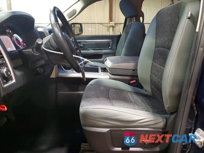 Zdjęcie 7 z 13 samochodu: 2015 RAM 1500 SLT VIN:1C6RR7GT8FS557636 - miniatura