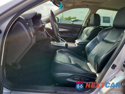 Zdjęcie 7 z 12 samochodu: 2016 INFINITI Q70L 3.7 VIN:JN1BY1PR9GM720849 - miniatura