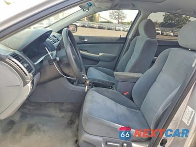 Zdjęcie 7 z 12 samochodu: 2006 HONDA ACCORD LX VIN:1HGCM66306A062010 - miniatura