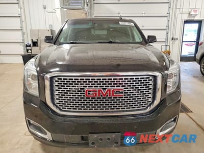 Piąte zdjęcie samochodu w środku: 2016 GMC YUKON XL DENALI VIN:1GKS2HKJ9GR467113 - miniatura