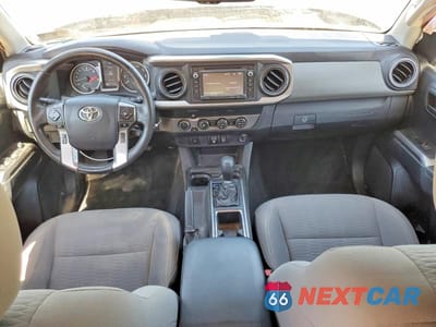 Zdjęcie 8 z 12 samochodu: 2019 TOYOTA TACOMA SR5 V6 VIN:3TMCZ5AN7KM250765 - miniatura