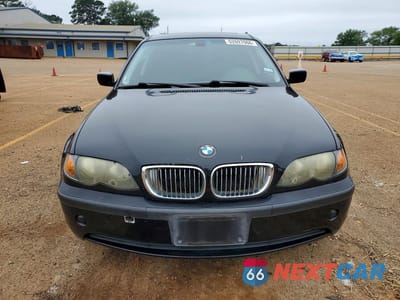 Piąte zdjęcie samochodu w środku: 2004 BMW 325 I VIN:WBAEV33434KW15205 - miniatura