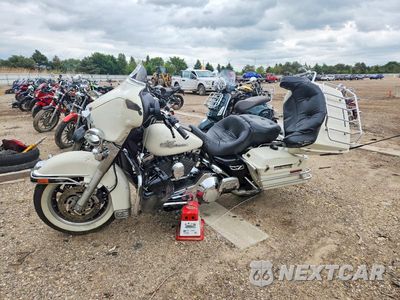 Trzecie zdjęcie samochodu z tyłu: 2001 HARLEY DAVIDSON FLHTPI VIN:1HD1FMW131Y654714 - miniatura