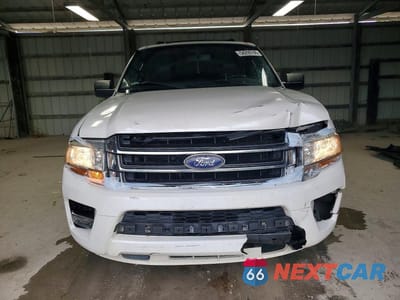 Piąte zdjęcie samochodu w środku: 2016 FORD EXPEDITION XLT VIN:1FMJU1HT0GEF33732 - miniatura
