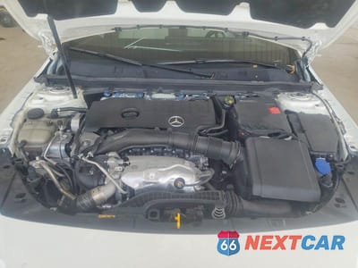 Zdjęcie 11 z 12 samochodu: 2023 MERCEDES-BENZ CLA 250 VIN:W1K5J4GB8PN356295 - miniatura