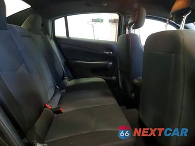 Zdjęcie 10 z 12 samochodu: 2012 CHRYSLER 200 LX VIN:1C3CCBABXCN125583 - miniatura