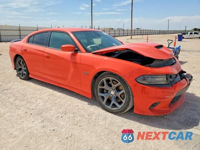 Czwarte zdjęcie samochodu z boku: 2019 DODGE CHARGER SCAT PACK VIN:2C3CDXGJ0KH633478 - miniatura