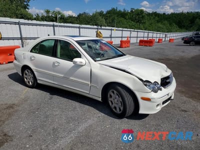 Czwarte zdjęcie samochodu z boku: 2006 MERCEDES-BENZ C 280 4MATIC VIN:WDBRF92HX6F776850 - miniatura