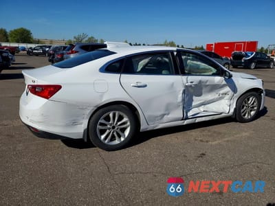 Trzecie zdjęcie samochodu z tyłu: 2016 CHEVROLET MALIBU LT VIN:1G1ZE5ST3GF348520 - miniatura