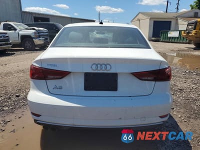 Zdjęcie 6 z 12 samochodu: 2019 AUDI A3 PREMIUM VIN:WAUAUGFF9K1012249 - miniatura