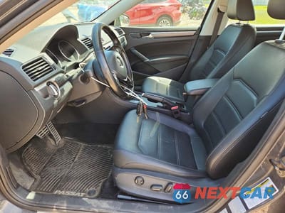 Zdjęcie 7 z 13 samochodu: 2018 VOLKSWAGEN PASSAT S VIN:1VWAA7A30JC000516 - miniatura