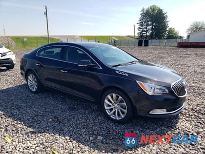 Czwarte zdjęcie samochodu z boku: 2015 BUICK LACROSSE VIN:1G4GB5G32FF136279 - miniatura