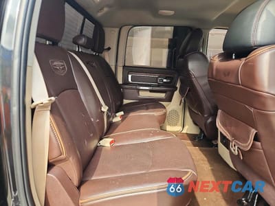 Zdjęcie 10 z 12 samochodu: 2018 RAM 3500 LONGHORN VIN:3C63RRKL4JG132312 - miniatura