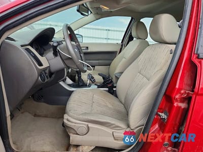 Zdjęcie 7 z 12 samochodu: 2011 FORD FOCUS SE VIN:1FAHP3FN8BW156909 - miniatura