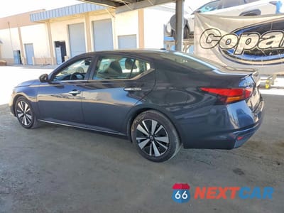 Drugie zdjęcie samochodu z przodu: 2021 NISSAN ALTIMA SV VIN:1N4BL4DV3MN326273 - miniatura