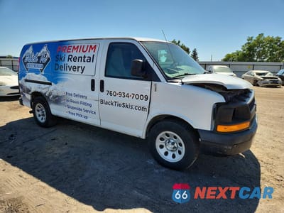 Czwarte zdjęcie samochodu z boku: 2014 CHEV EXPRESS G1500 VIN:1GCSHAF44E1188542 - miniatura
