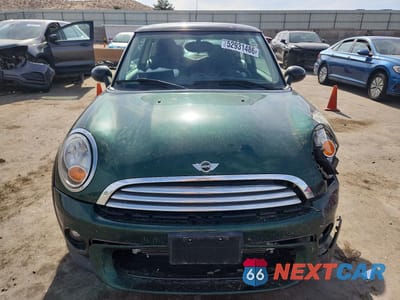 Piąte zdjęcie samochodu w środku: 2013 MINI COOPER VIN:WMWSU3C51DT545048 - miniatura