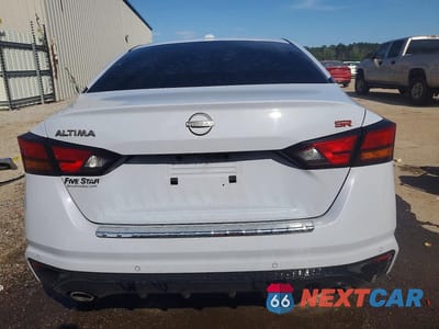 Zdjęcie 6 z 12 samochodu: 2023 NISSAN ALTIMA SR VIN:1N4BL4CV1PN398420 - miniatura