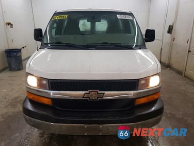 Piąte zdjęcie samochodu w środku: 2014 CHEVROLET EXPRESS 1500 CARGO DELIVERY VAN VIN:1GCSGAFX0E1140775 - miniatura