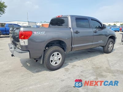 Trzecie zdjęcie samochodu z tyłu: 2012 TOYOTA TUNDRA CREWMAX SR5 VIN:5TFEY5F19CX129944 - miniatura