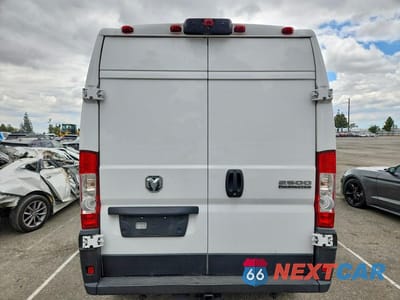 Zdjęcie 6 z 13 samochodu: 2023 RAM PROMASTER 2500 DELIVERY VAN VIN:3C6LRVDG9PE511058 - miniatura