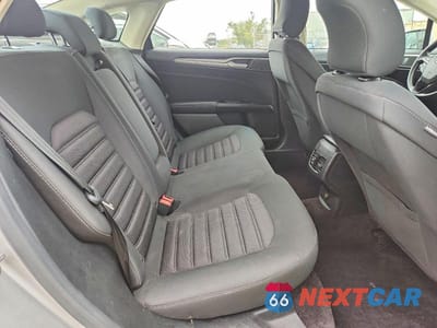 Zdjęcie 10 z 12 samochodu: 2017 FORD FUSION SE VIN:3FA6P0HDXHR343851 - miniatura