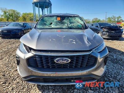 Piąte zdjęcie samochodu w środku: 2023 FORD ESCAPE ACTIVE VIN:1FMCU0GN9PUA10611 - miniatura