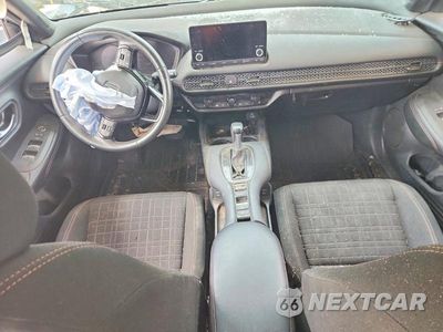 Zdjęcie 8 z 13 samochodu: 2025 HONDA HR-V SPORT VIN:3CZRZ1H59SM703142 - miniatura