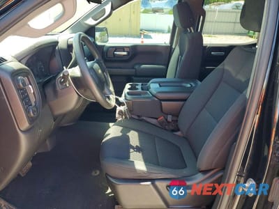 Zdjęcie 7 z 12 samochodu: 2021 CHEVROLET SILVERADO K1500 CUSTOM VIN:3GCPYBEK9MG254305 - miniatura