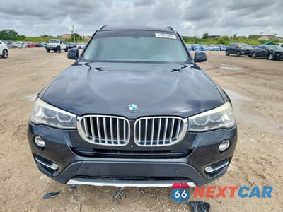Piąte zdjęcie samochodu w środku: 2016 BMW X3 XDRIVE35I VIN:5UXWX7C58G0K36474 - miniatura
