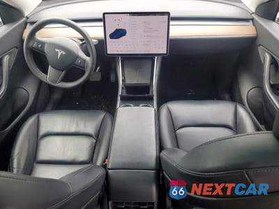 Zdjęcie 8 z 13 samochodu: 2021 TESLA MODEL Y VIN:5YJYGDEE4MF079643 - miniatura