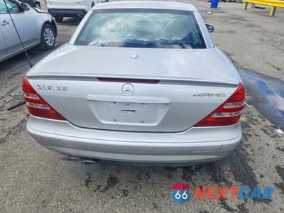 Zdjęcie 10 z 12 samochodu: 2002 MERCEDES-BENZ SLK 32 AMG KOMPRESSOR VIN:WDBKK66F32F238733 - miniatura