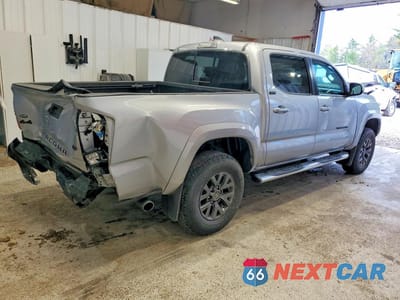 Trzecie zdjęcie samochodu z tyłu: 2020 TOYOTA TACOMA VIN:3TMCZ5AN1LM326742 - miniatura