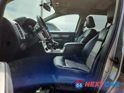 Zdjęcie 7 z 13 samochodu: 2008 LINCOLN MKX VIN:2LMDU88C98BJ01096 - miniatura