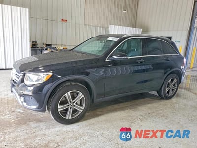 2018 MERCEDES-BENZ GLC 300 WDC0G4JB7JV038147 - główne zdjęcie licytacji z USA - miniatura
