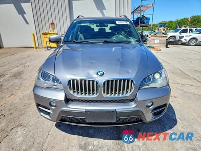 Piąte zdjęcie samochodu w środku: 2012 BMW X5 XDRIVE35D VIN:5UXZW0C53CL666543 - miniatura
