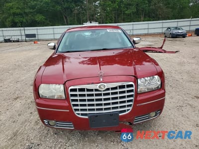 Piąte zdjęcie samochodu w środku: 2010 CHRYSLER 300 TOURING VIN:2C3CA5CV0AH325702 - miniatura