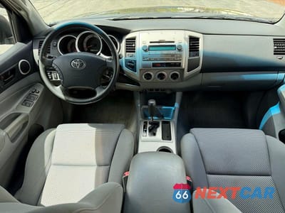 Zdjęcie 9 z 10 samochodu: 2011 TOYOTA TACOMA DOUBLE CAB VIN:3TMLU4EN4BM071683 - miniatura