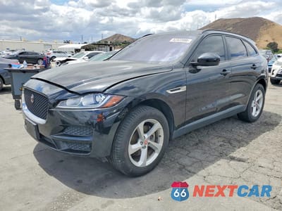 2018 JAGUAR F-PACE PREMIUM SADCJ2FX3JA323971 - główne zdjęcie licytacji z USA - miniatura