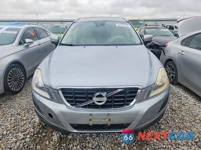 Piąte zdjęcie samochodu w środku: 2013 VOLVO XC60 3.2 VIN:YV4952DL8D2383010 - miniatura