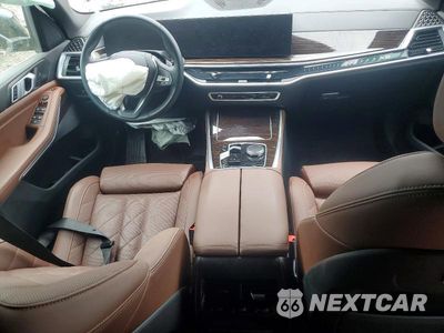 Zdjęcie 8 z 14 samochodu: 2025 BMW X5 XDRIVE40I VIN:5UX23EU0XS9Z20299 - miniatura