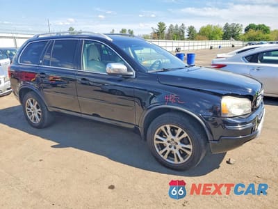 Czwarte zdjęcie samochodu z boku: 2013 VOLVO XC90 3.2 VIN:YV4952CZXD1636176 - miniatura