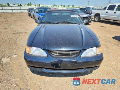 Piąte zdjęcie samochodu w środku: 1994 FORD MUSTANG BASE VIN:1FALP4445RF183263 - miniatura