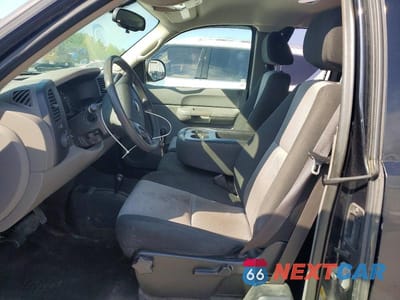 Zdjęcie 7 z 12 samochodu: 2009 CHEVROLET SILVERADO K1500 VIN:1GCEK19C79Z285310 - miniatura