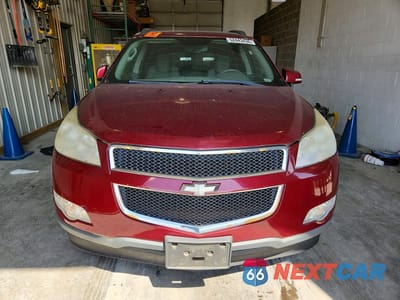 Piąte zdjęcie samochodu w środku: 2010 CHEVROLET TRAVERSE LT VIN:1GNLRFED3AS143250 - miniatura