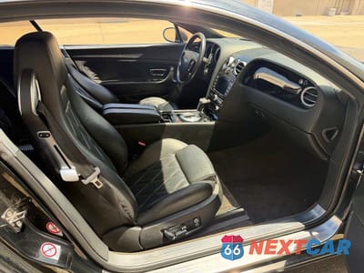Piąte zdjęcie samochodu w środku: 2005 BENTLEY CONTINENTAL GT VIN:SCBCR63W55C029251 - miniatura