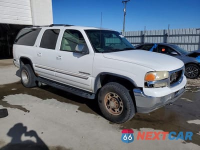 Czwarte zdjęcie samochodu z boku: 2001 GMC YUKON XL K2500 VIN:3GKGK26G51G177279 - miniatura