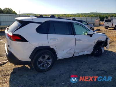 Trzecie zdjęcie samochodu z tyłu: 2022 TOYOTA RAV4 XLE VIN:2T3P1RFV2NC274212 - miniatura