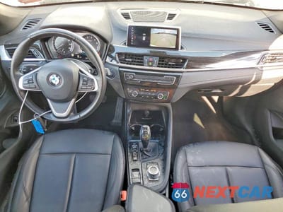 Zdjęcie 8 z 12 samochodu: 2021 BMW X1 XDRIVE28I VIN:WBXJG9C01M5U27408 - miniatura