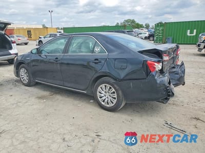 Drugie zdjęcie samochodu z przodu: 2012 TOYOTA CAMRY HYBRID LE VIN:4T1BD1FK7CU042864 - miniatura